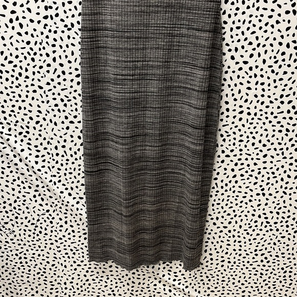 Reformation Charcoal Perry Midi Dress - Picture 3 of 7